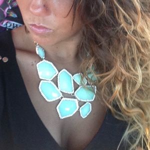 Statement necklace✨